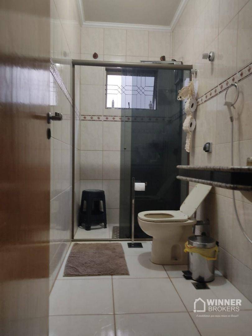 Sobrado à venda com 6 quartos, 800m² - Foto 11