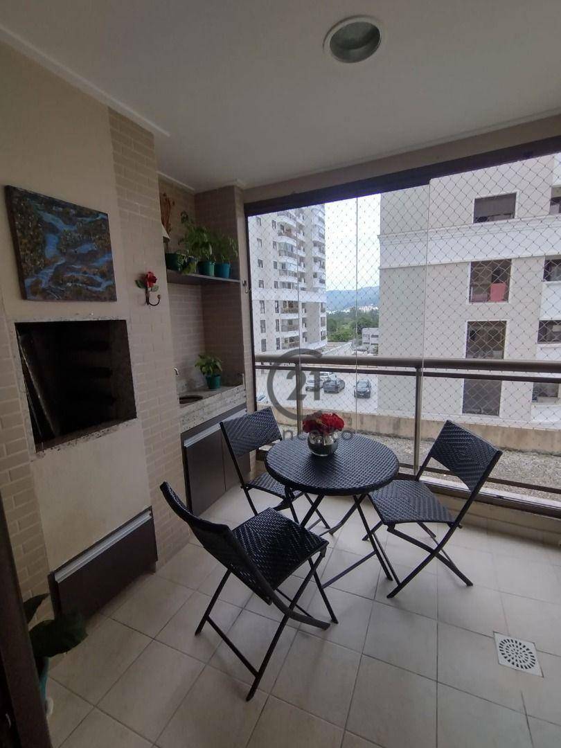 Apartamento à venda com 3 quartos, 83m² - Foto 1