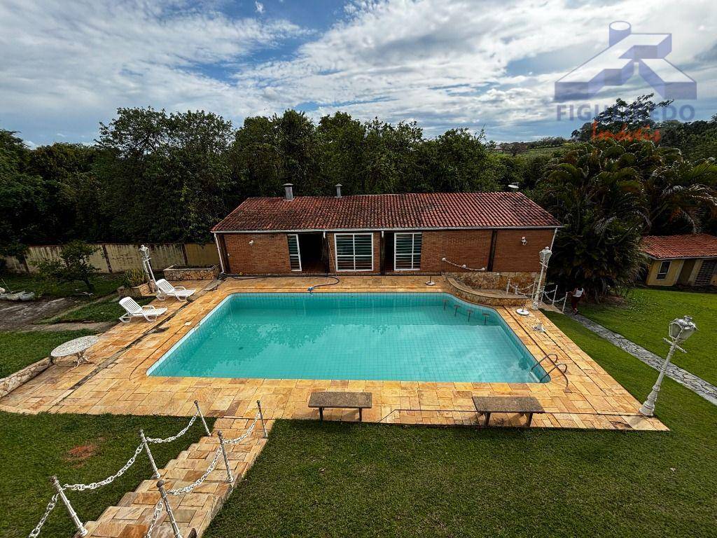 Chácara, 6 quartos, 3000 m² - Foto 1