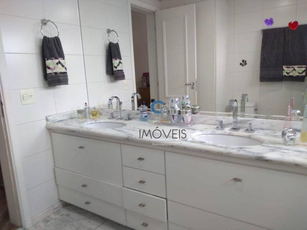 Apartamento à venda com 3 quartos, 151m² - Foto 10