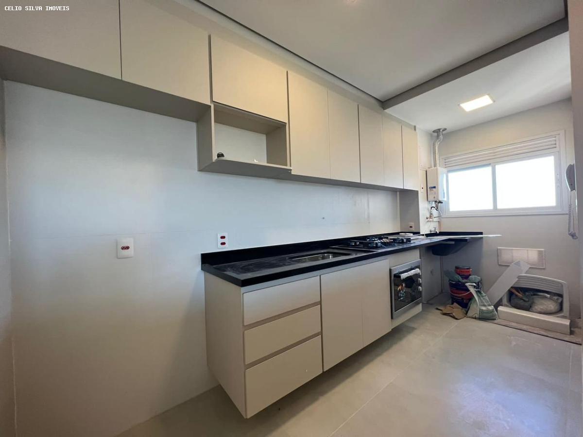 Apartamento à venda com 3 quartos, 75m² - Foto 8