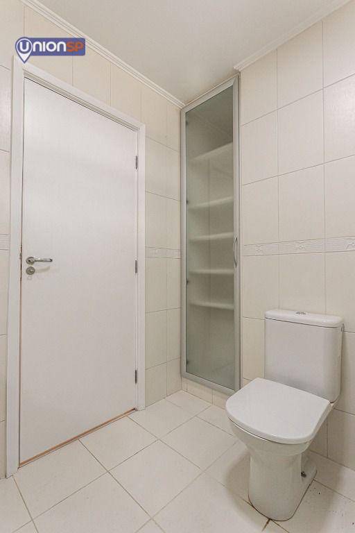 Apartamento à venda com 2 quartos, 89m² - Foto 32