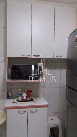 Apartamento à venda com 2 quartos, 61m² - Foto 6