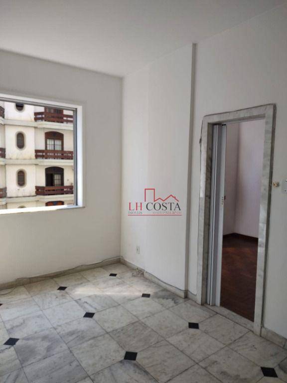 Apartamento à venda com 1 quarto, 40m² - Foto 6