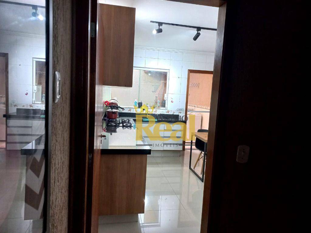 Sobrado à venda com 2 quartos, 150m² - Foto 8