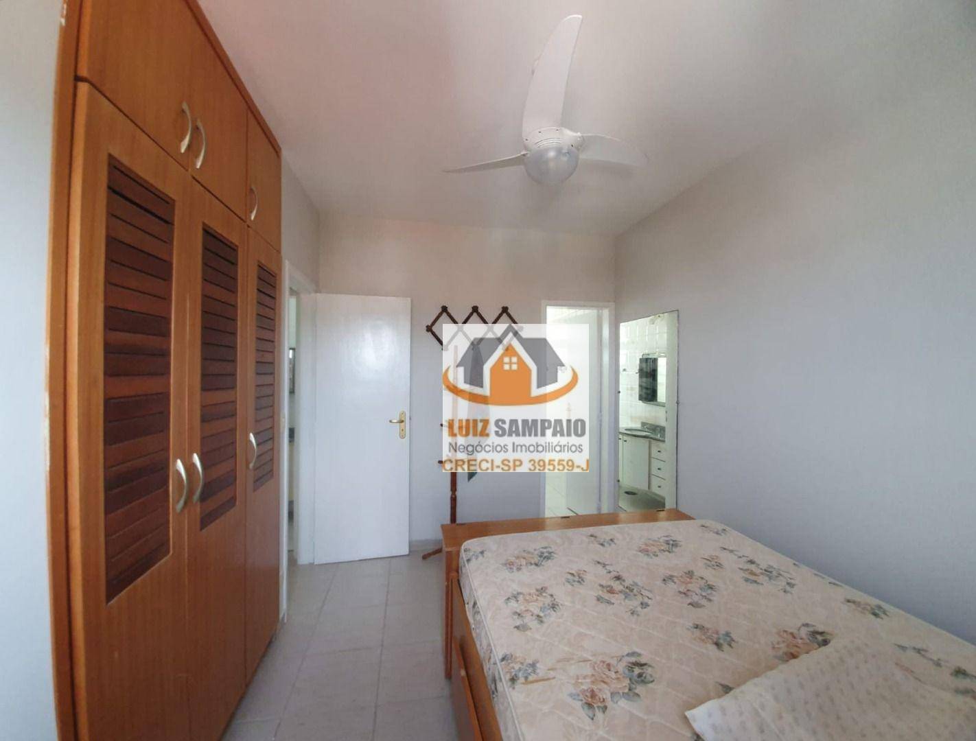 Apartamento para alugar com 2 quartos, 67m² - Foto 13