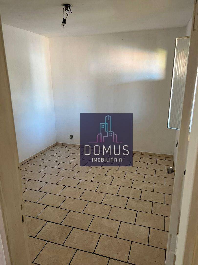 Casa à venda com 4 quartos, 80m² - Foto 6