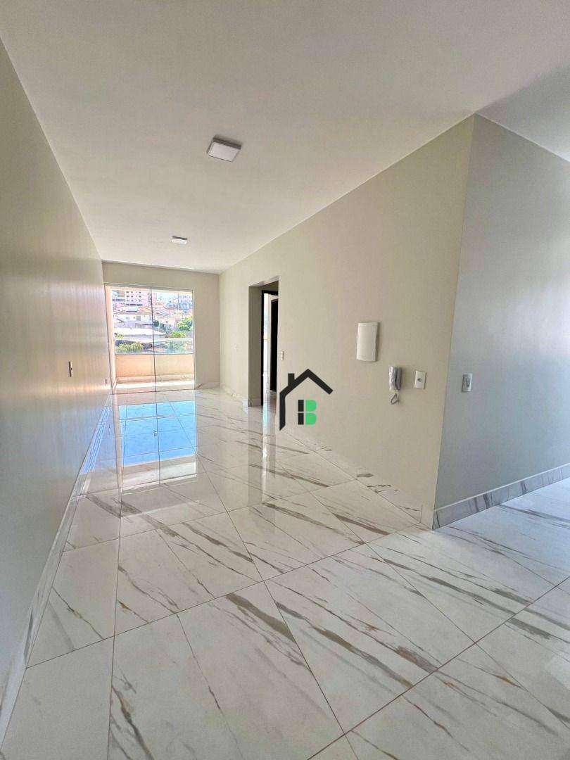 Apartamento, 2 quartos, 64 m² - Foto 2