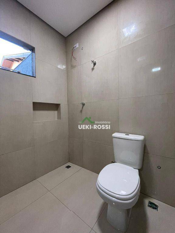 Casa à venda e aluguel com 3 quartos, 87m² - Foto 2