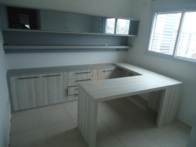 Apartamento à venda com 4 quartos, 191m² - Foto 16