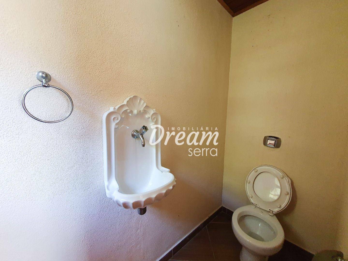 Casa à venda com 6 quartos, 650m² - Foto 62