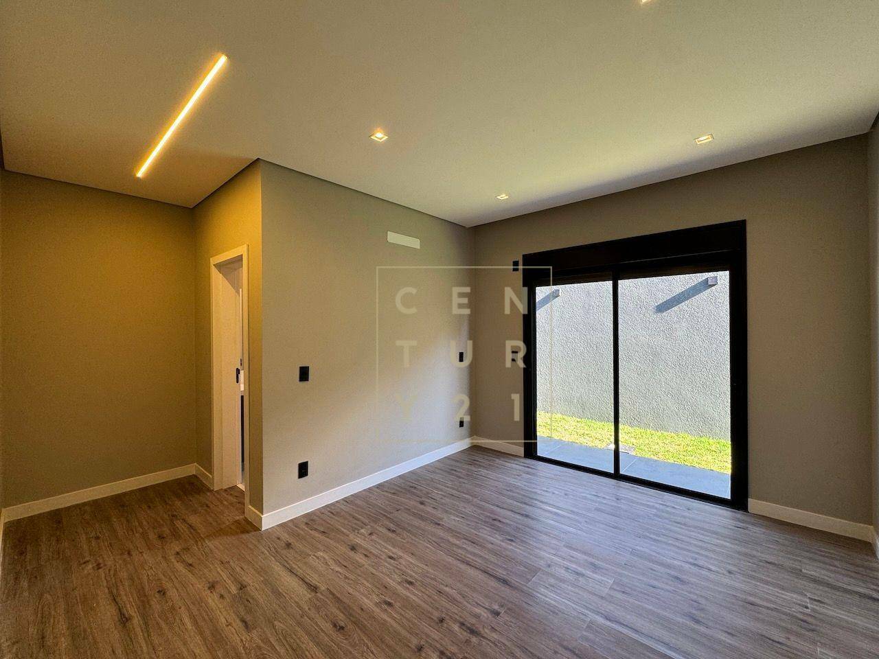Casa de Condomínio à venda com 4 quartos, 450m² - Foto 23