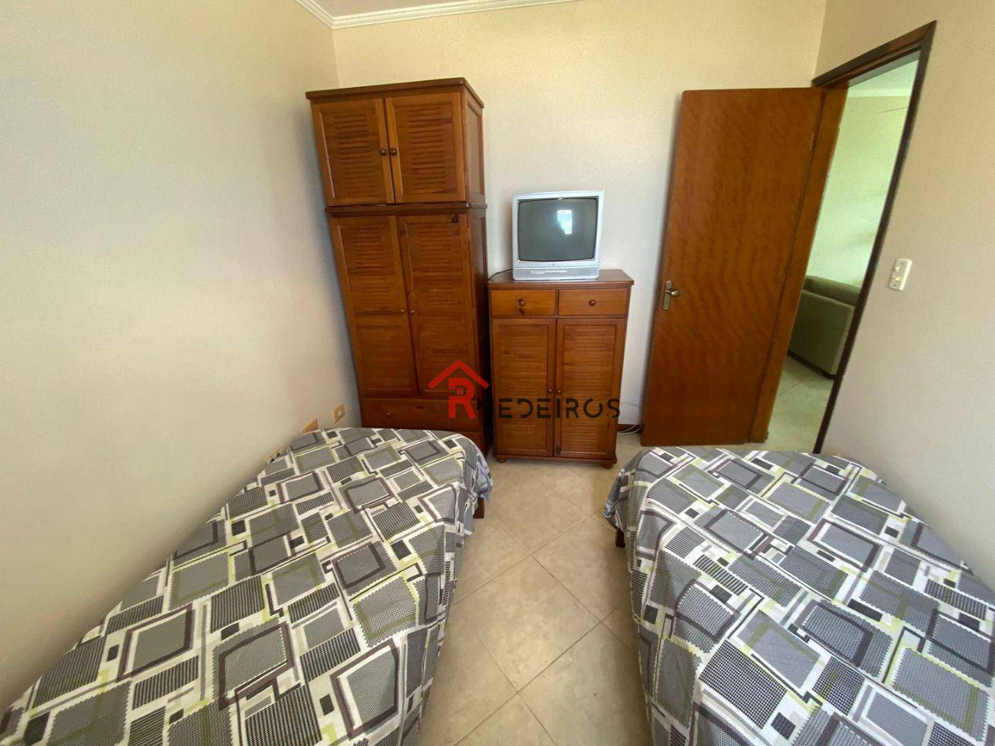 Apartamento à venda com 2 quartos, 70m² - Foto 17