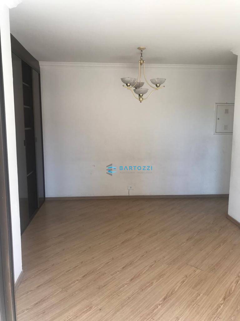 Apartamento à venda com 3 quartos, 78m² - Foto 1