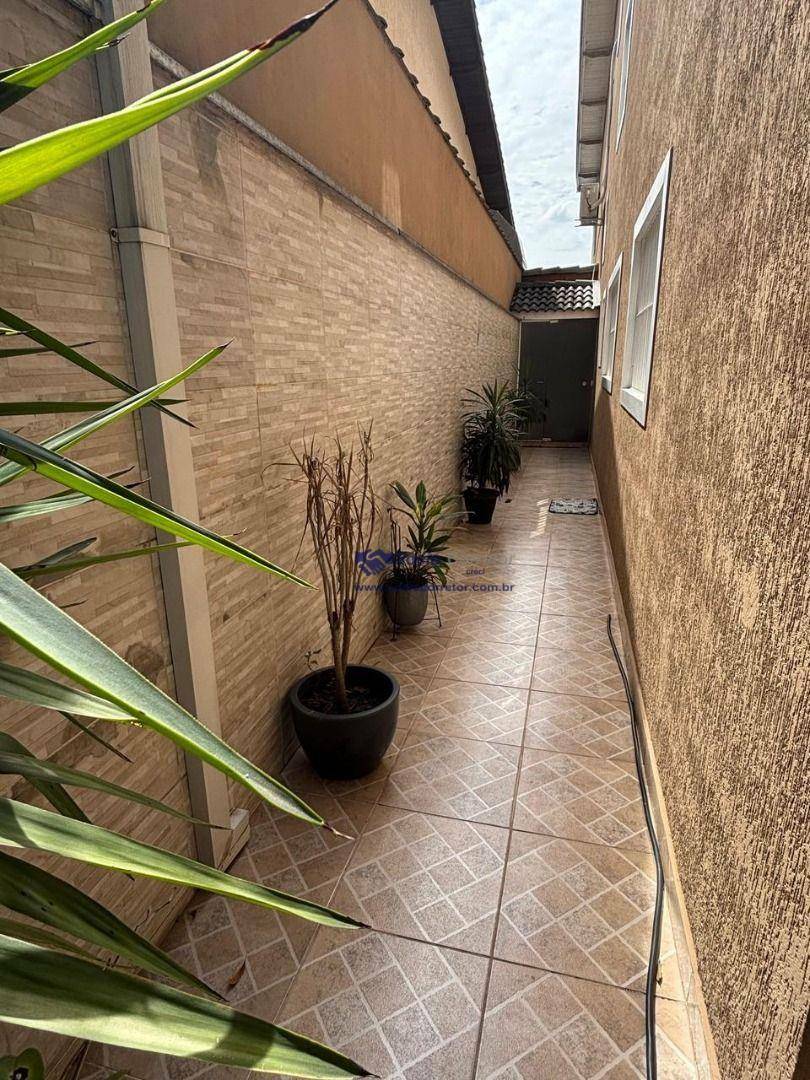 Sobrado à venda com 3 quartos, 146m² - Foto 13
