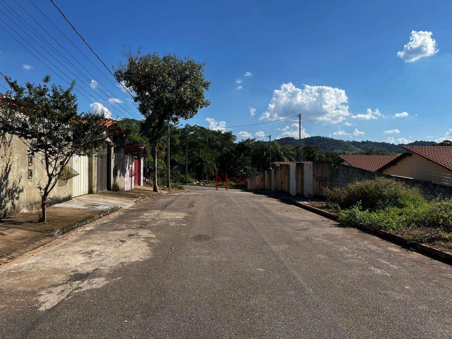 Terreno à venda, 360M2 - Foto 1