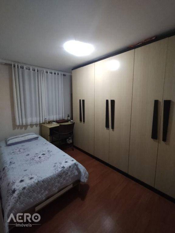 Apartamento à venda com 3 quartos, 74m² - Foto 15