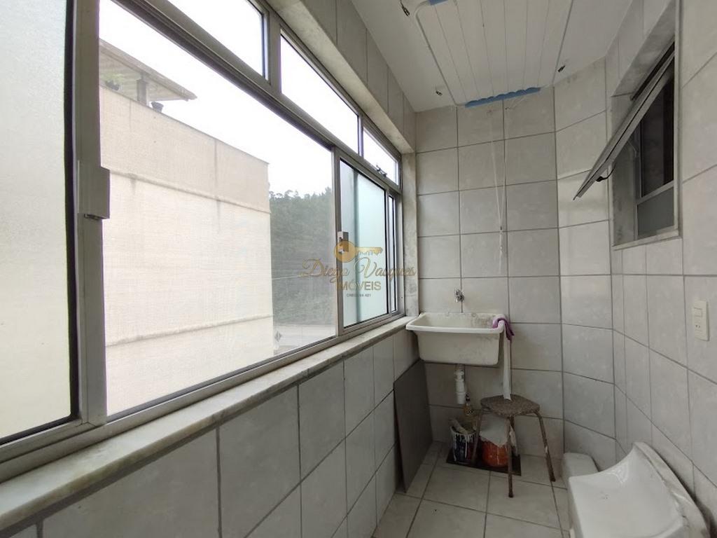 Apartamento à venda com 2 quartos, 67m² - Foto 11