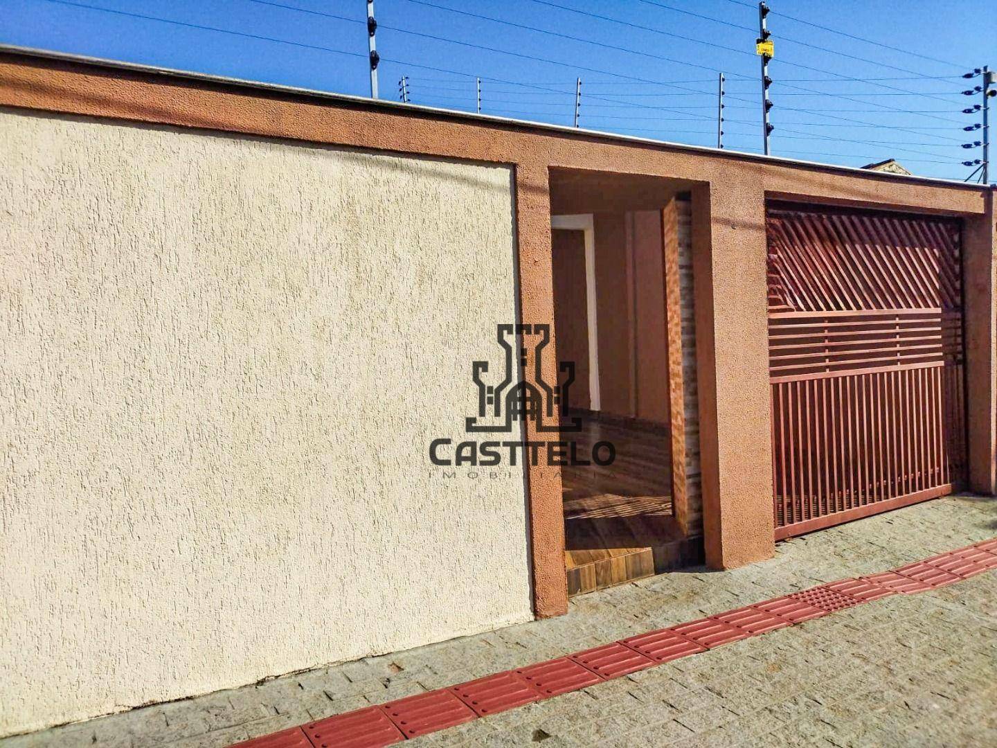 Casa à venda com 3 quartos, 100m² - Foto 1