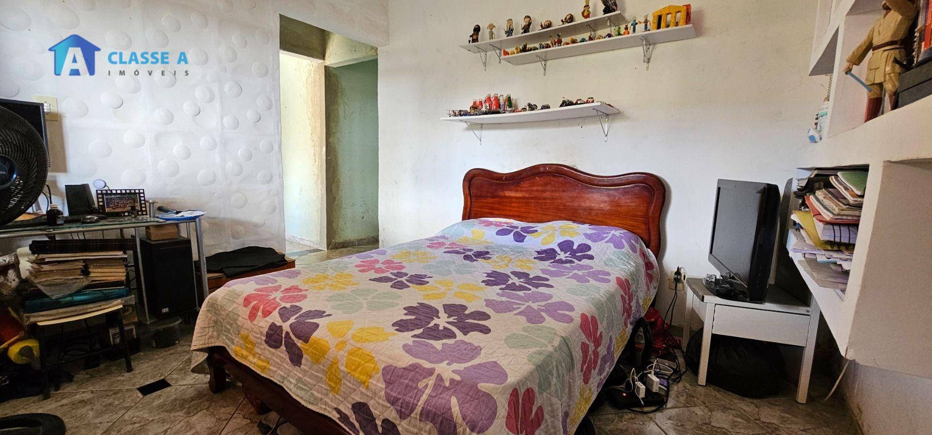 Casa de Condomínio à venda com 3 quartos, 200m² - Foto 3