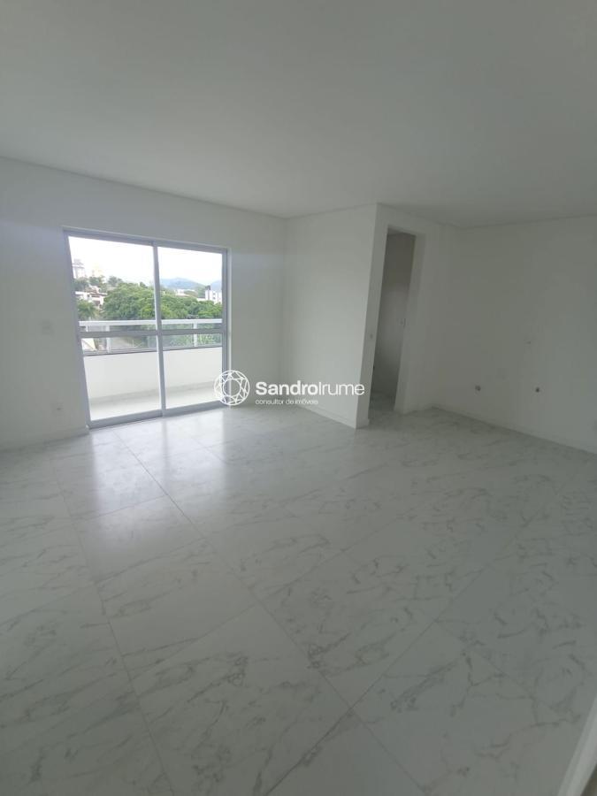 Apartamento à venda com 3 quartos, 86m² - Foto 17