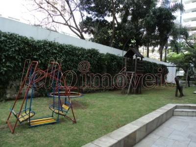 Apartamento para alugar com 3 quartos, 168m² - Foto 19