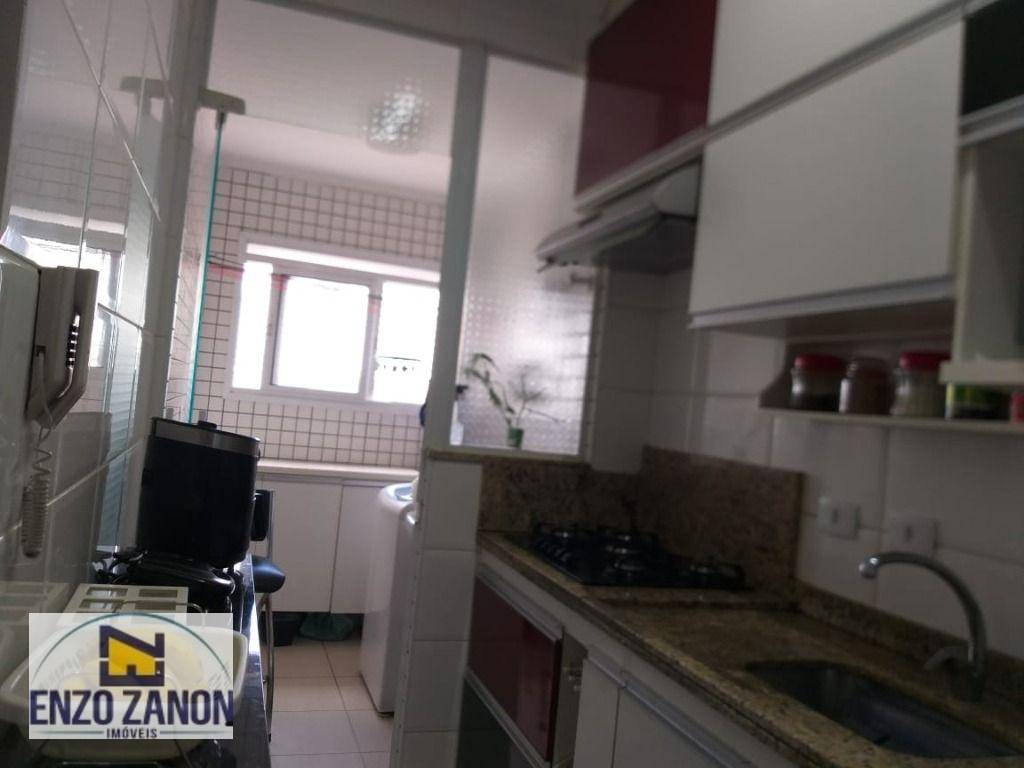 Apartamento à venda com 2 quartos, 70m² - Foto 10