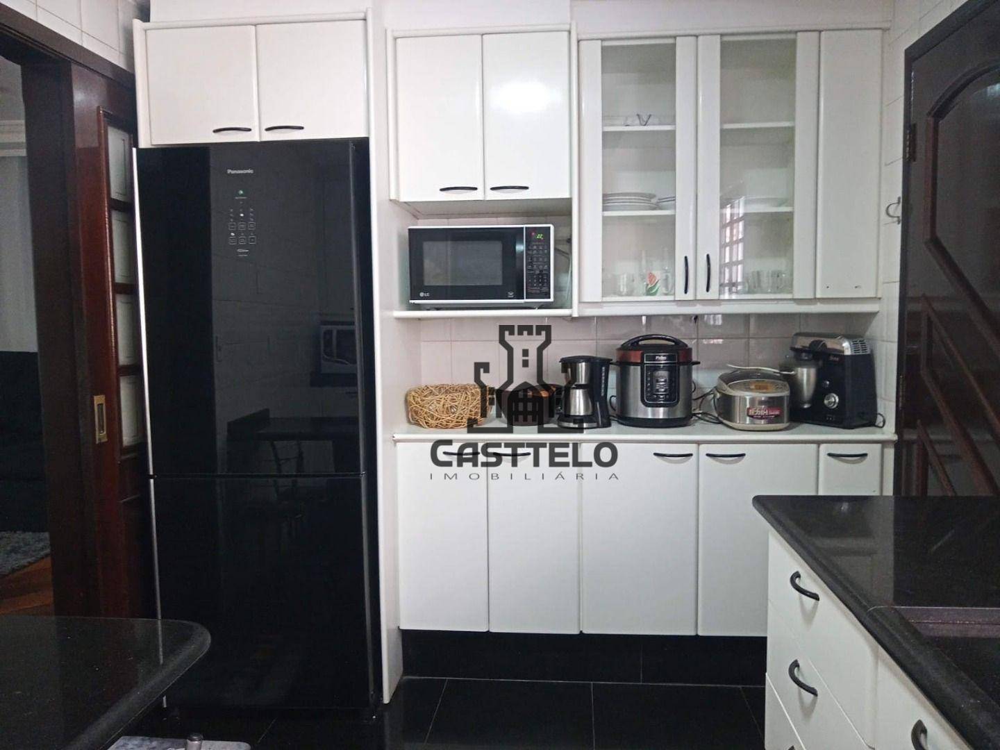 Casa à venda com 3 quartos, 166m² - Foto 5