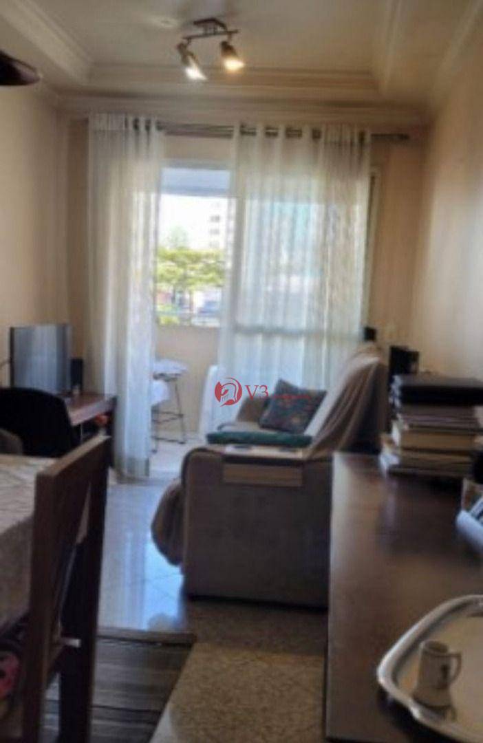 Apartamento à venda com 2 quartos, 60m² - Foto 7