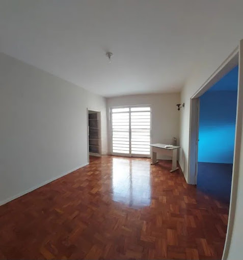 Casa para alugar com 3 quartos, 280m² - Foto 3