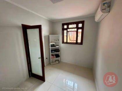 Casa para alugar com 4 quartos, 200m² - Foto 22