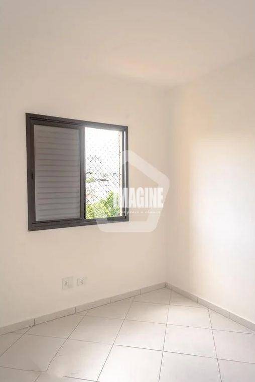 Apartamento à venda com 3 quartos, 79m² - Foto 13