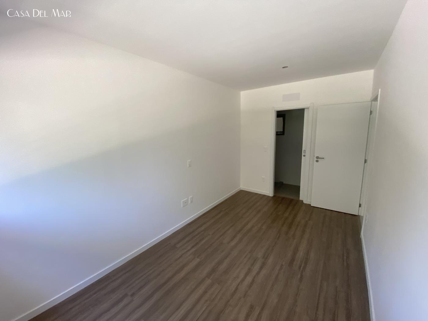 Apartamento à venda com 2 quartos, 71m² - Foto 32