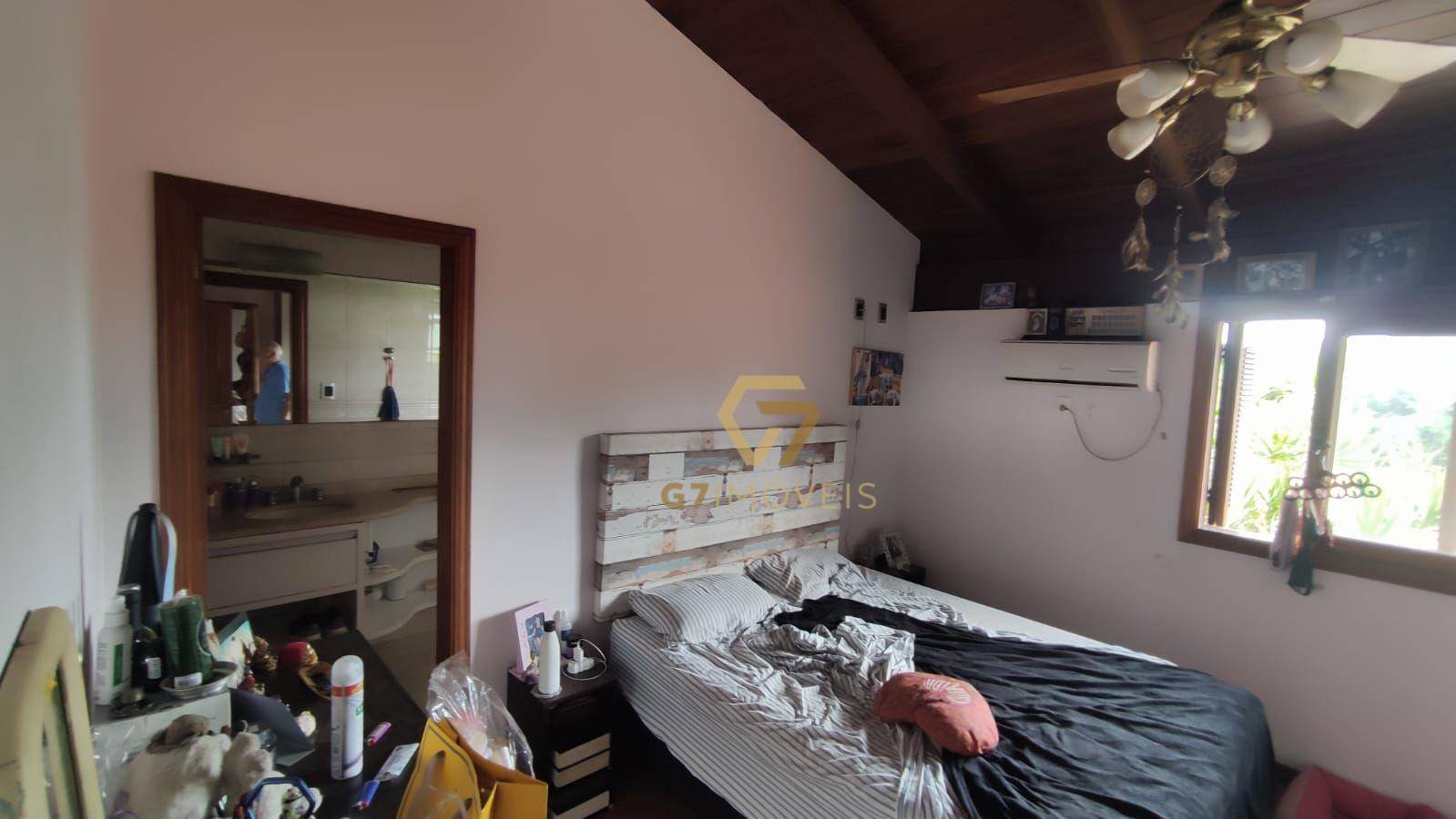 Casa à venda com 7 quartos, 439m² - Foto 11