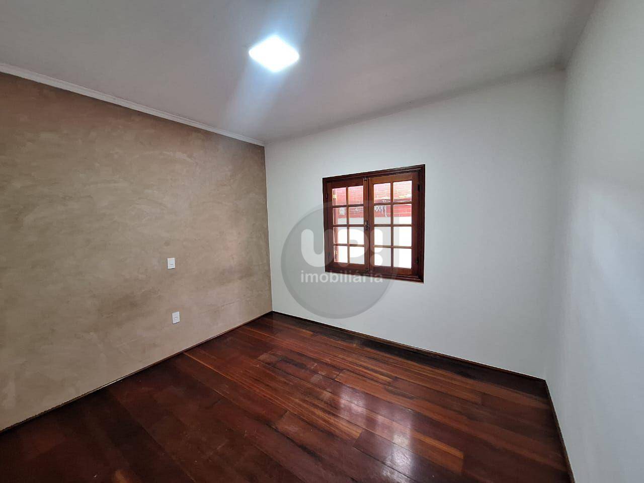 Casa à venda com 3 quartos, 379m² - Foto 15