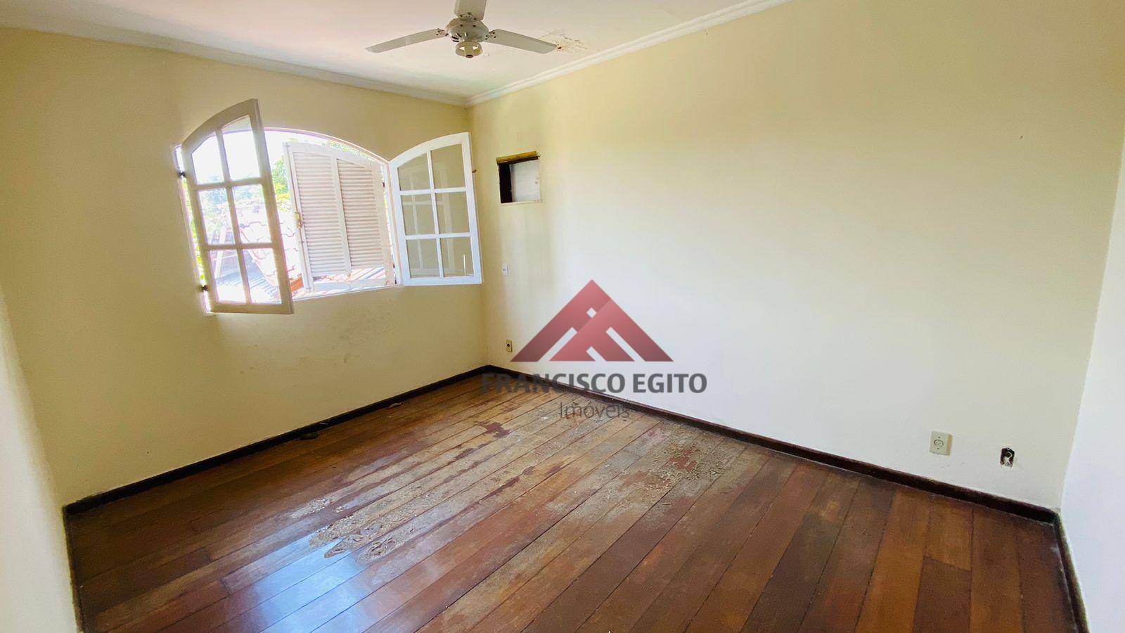 Casa de Condomínio à venda com 3 quartos, 350m² - Foto 8