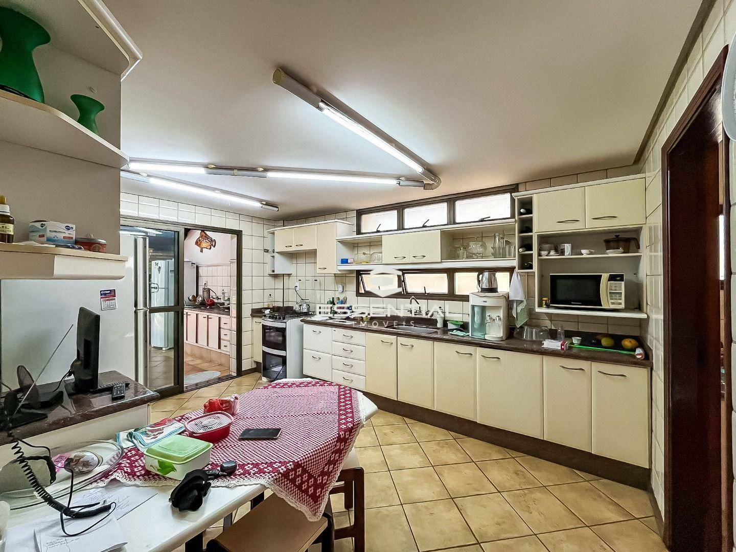 Casa de Condomínio à venda com 5 quartos, 420m² - Foto 16
