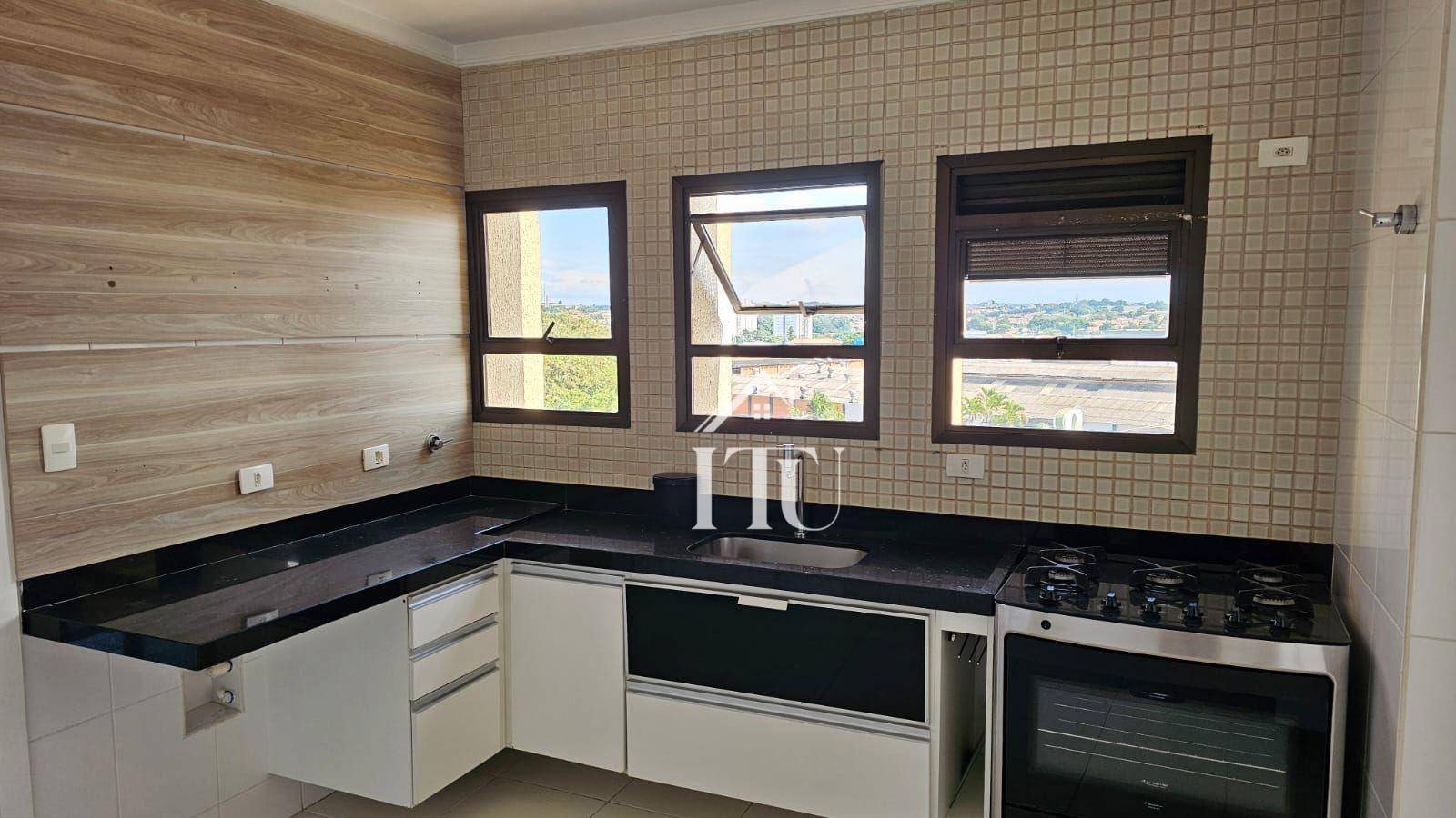 Apartamento para alugar com 3 quartos, 217m² - Foto 1