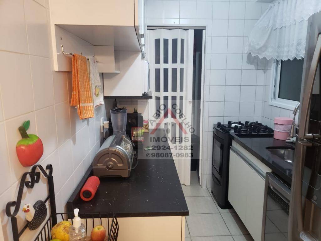 Apartamento à venda com 2 quartos, 50m² - Foto 17