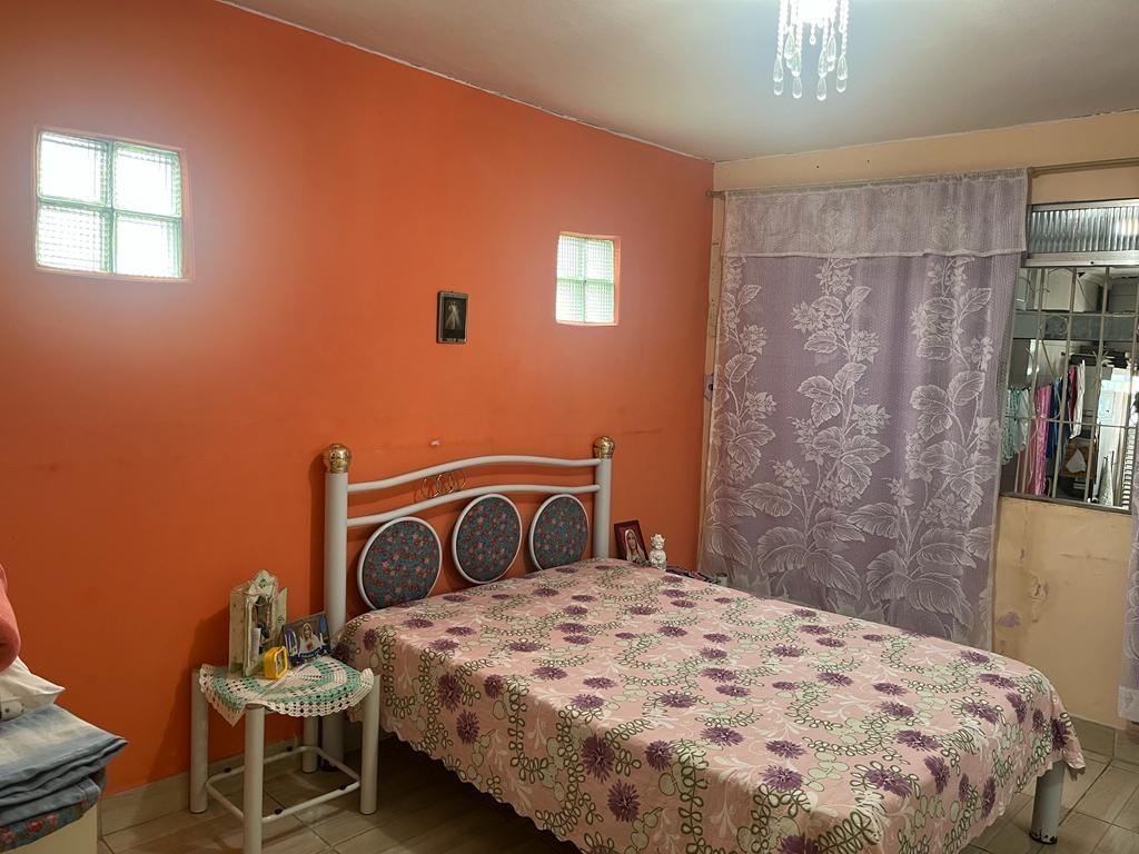 Casa à venda com 4 quartos, 150m² - Foto 25