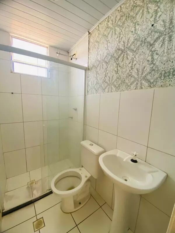 Casa para alugar com 2 quartos, 60m² - Foto 2