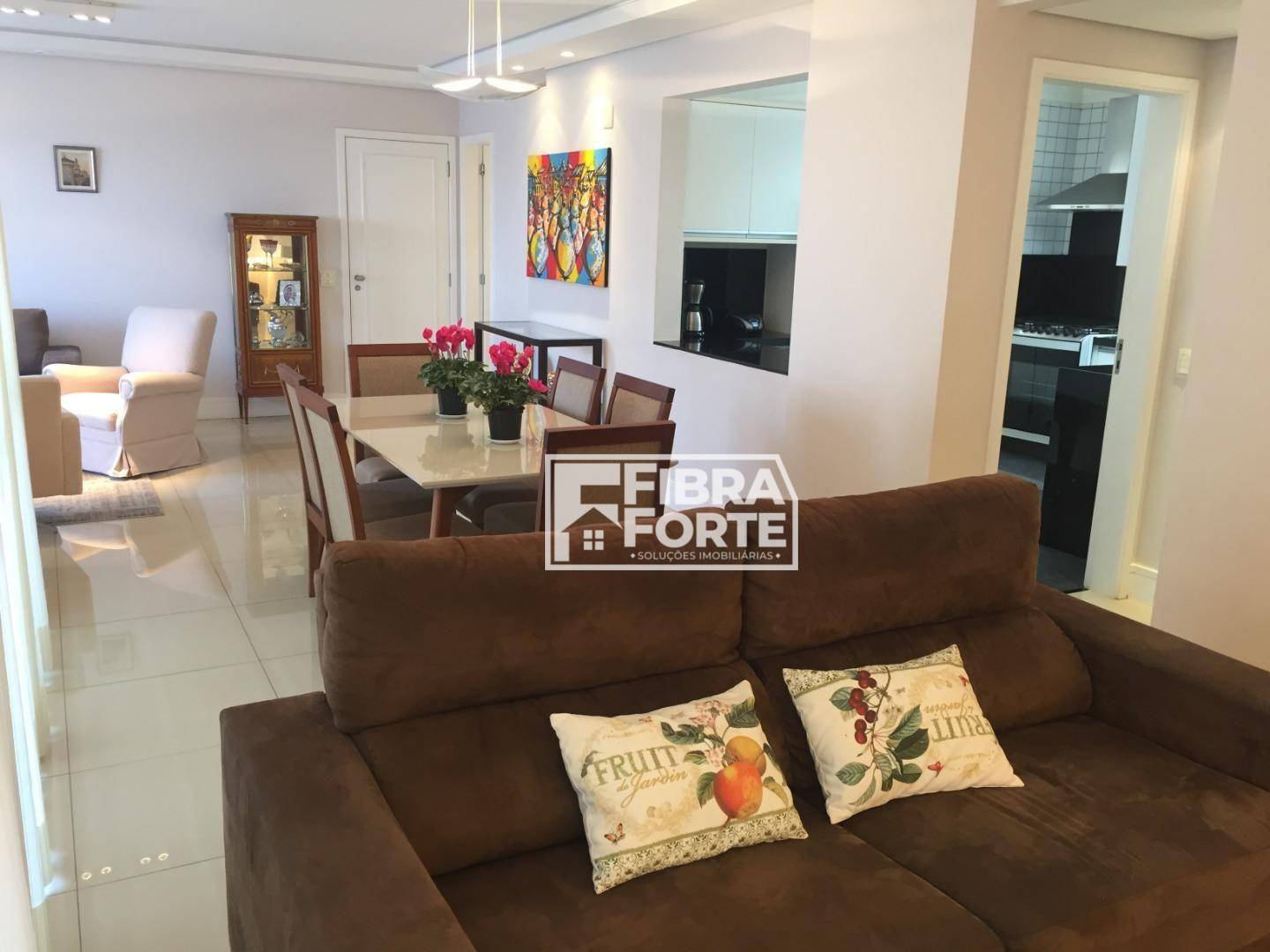 Apartamento à venda com 3 quartos, 134m² - Foto 13