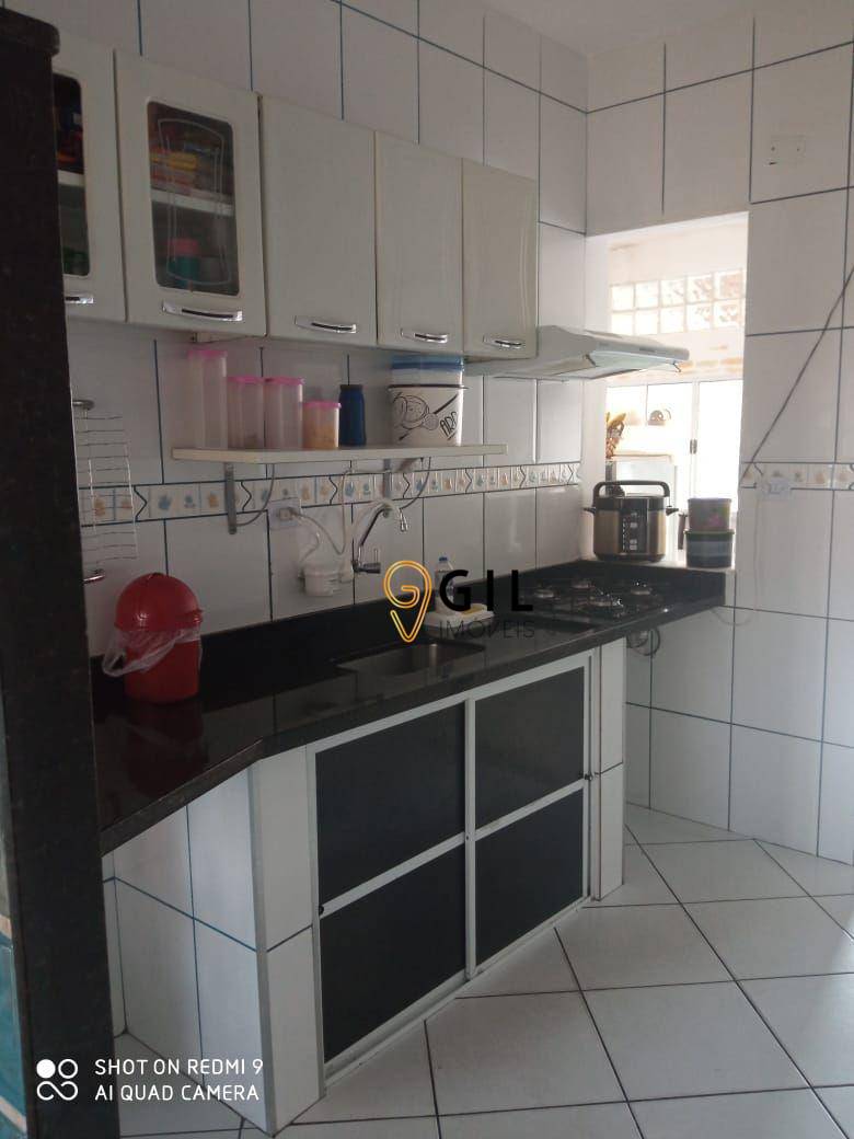 Sobrado à venda com 3 quartos, 15124m² - Foto 32