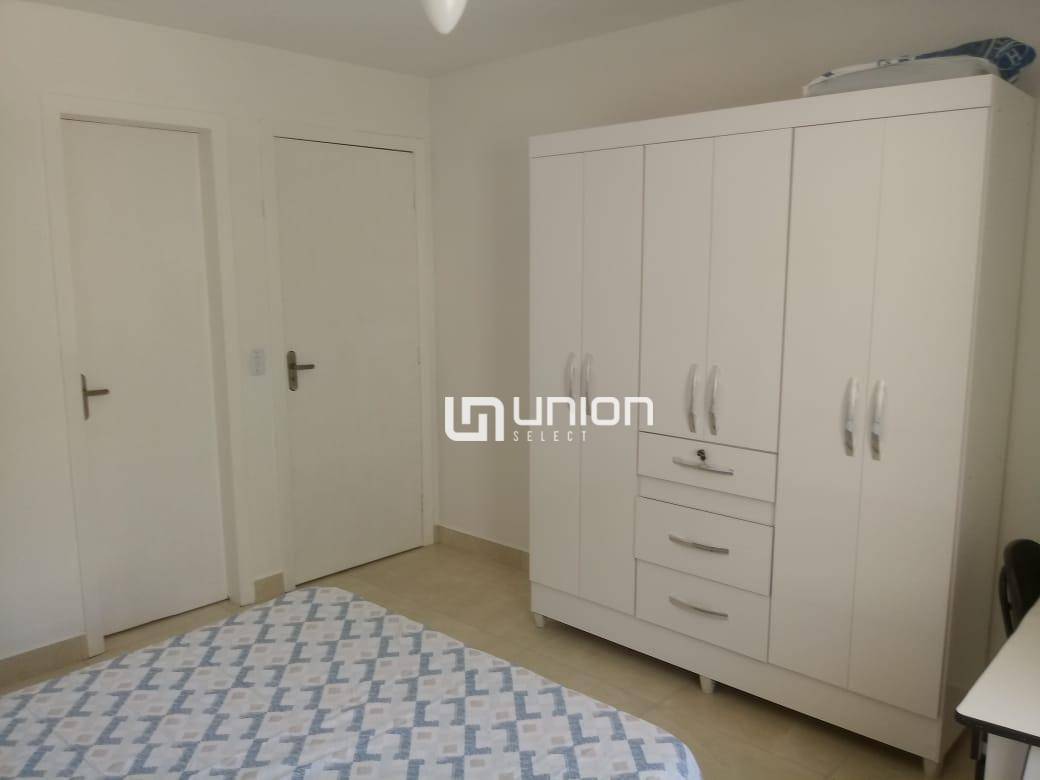 Apartamento à venda com 2 quartos, 79m² - Foto 3