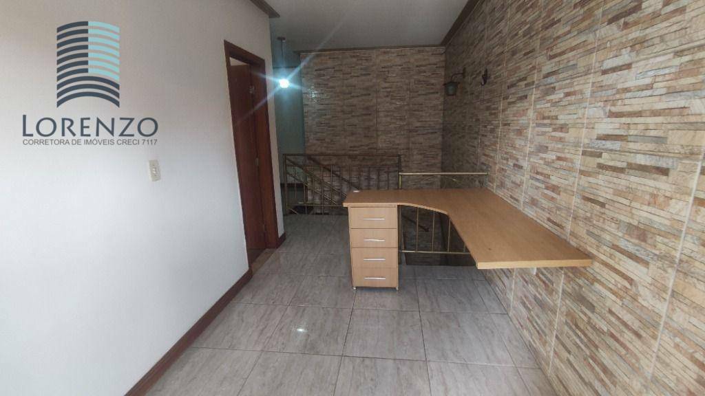 Casa à venda com 4 quartos, 300m² - Foto 22