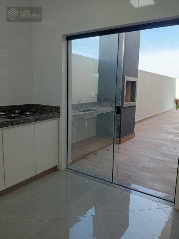 Casa de Condomínio para alugar com 3 quartos, 150m² - Foto 6