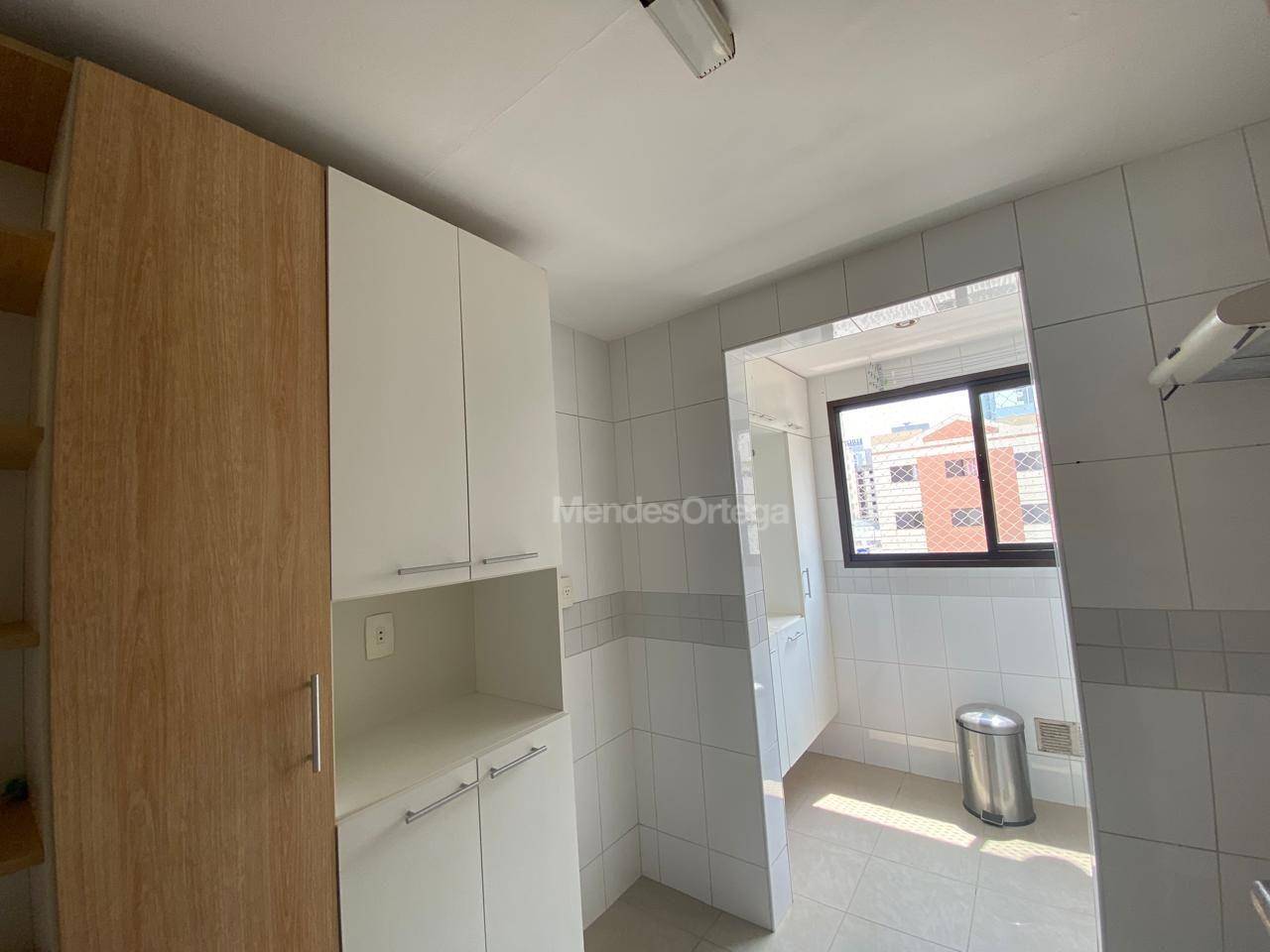 Apartamento para alugar com 3 quartos, 93m² - Foto 27