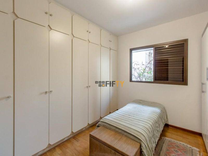 Apartamento à venda com 4 quartos, 250m² - Foto 14