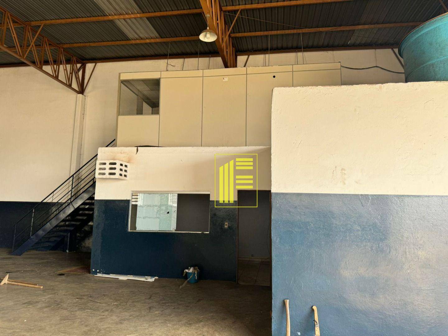 Depósito-Galpão-Armazém para alugar, 512m² - Foto 8
