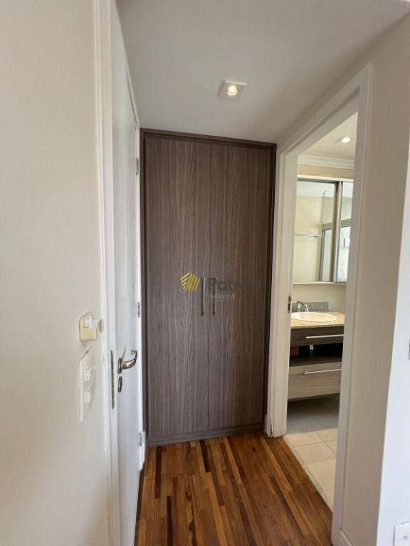 Apartamento à venda com 3 quartos, 156m² - Foto 15